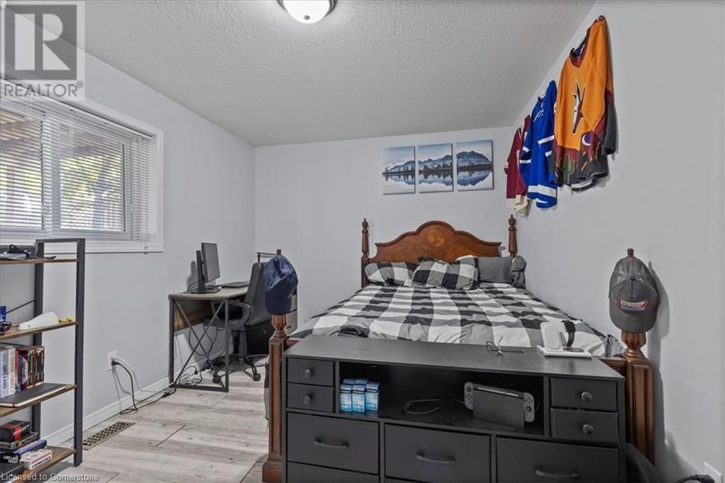 3 WISTERIA COURT Image 31
