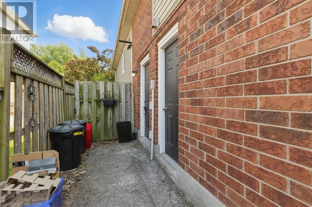 3 WISTERIA COURT Image 40