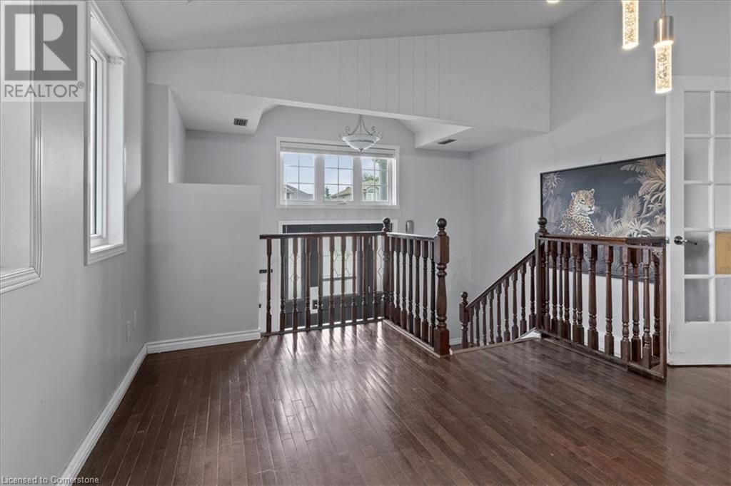3 WISTERIA COURT Image 7