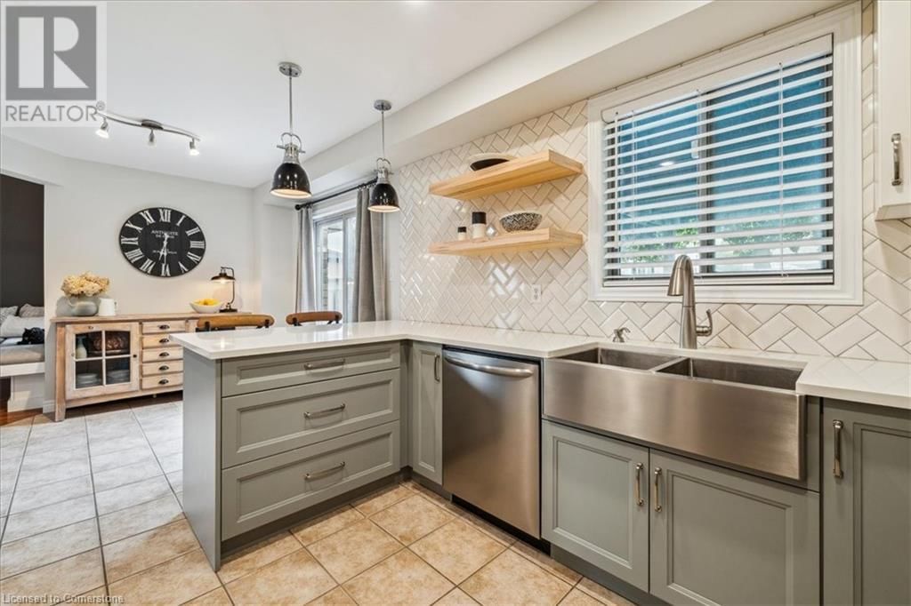 51 NAPA LANE Image 19