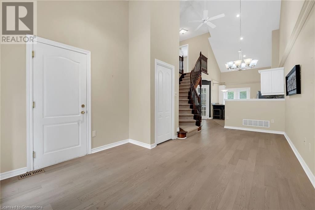 7 - 3243 NEW STREET Image 8