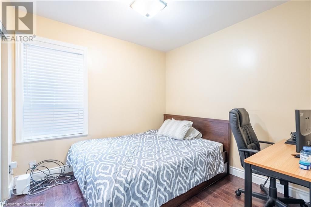 135 HOPE STREET Image 22