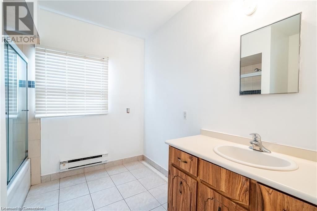 135 HOPE STREET Image 24