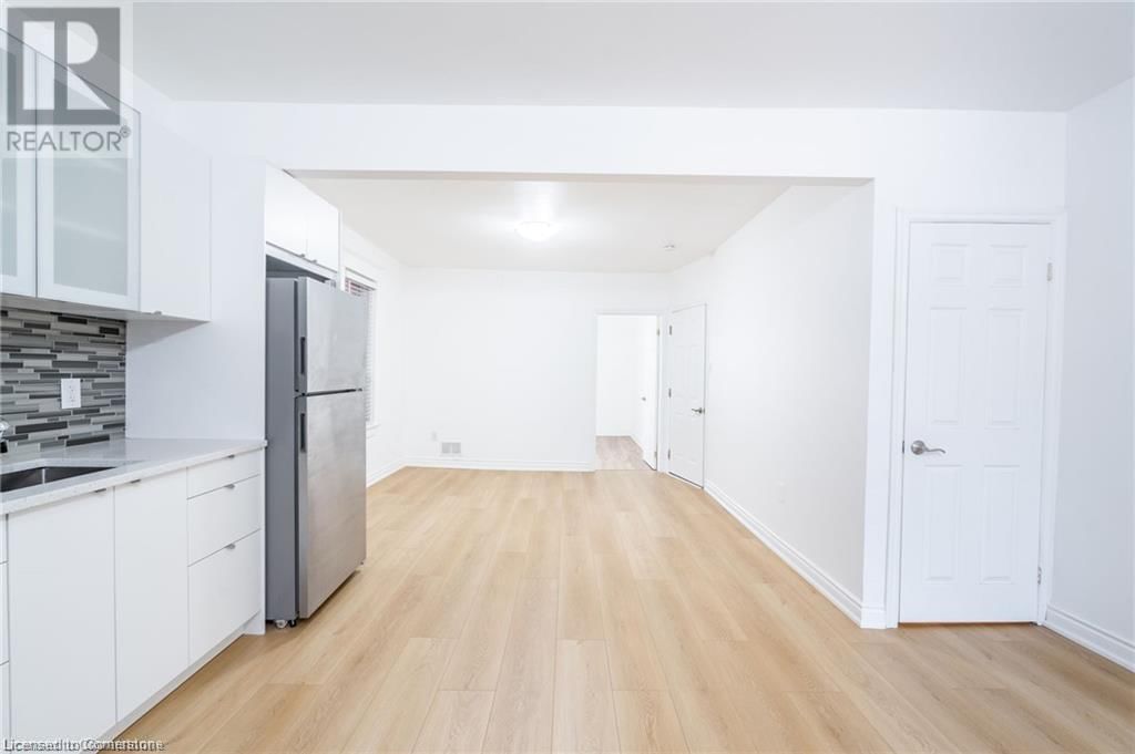 135 HOPE STREET Image 9