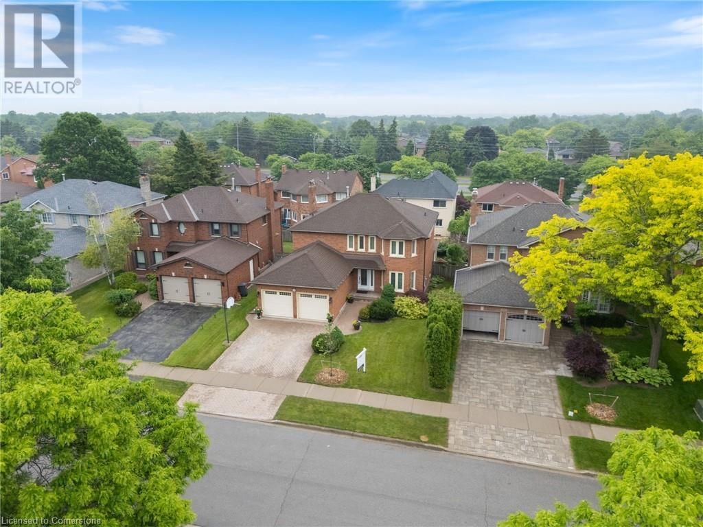 1220 GRANDVIEW DRIVE Image 2