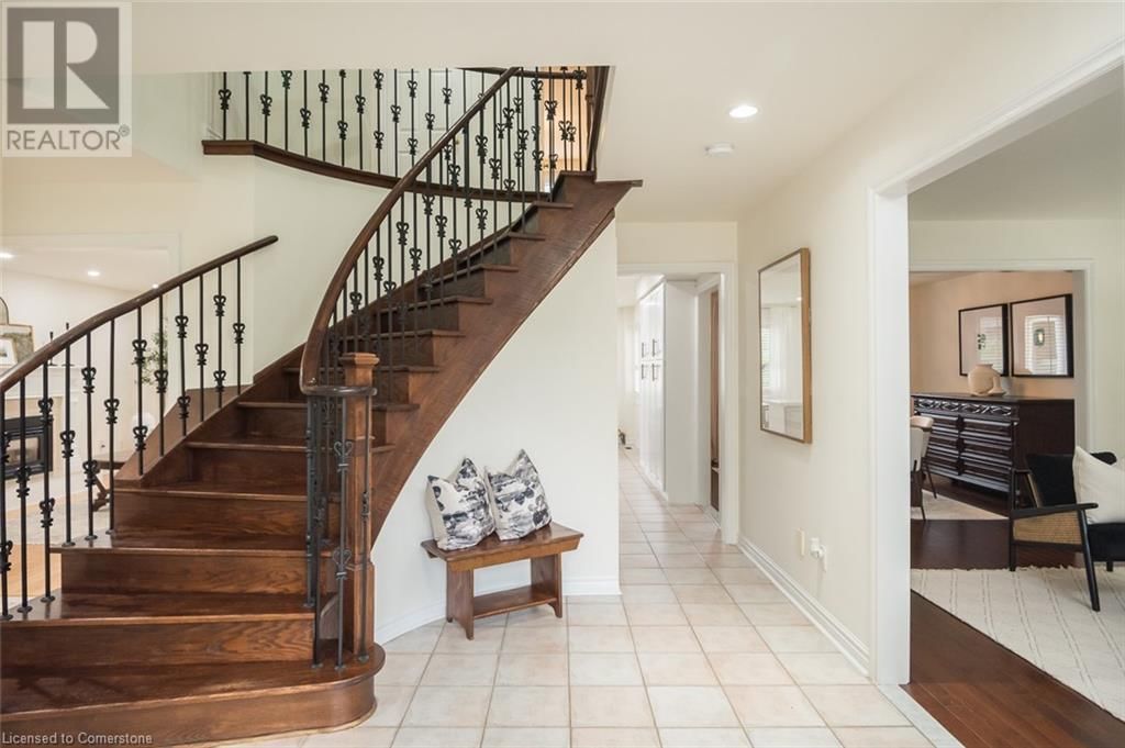 1220 GRANDVIEW DRIVE Image 5