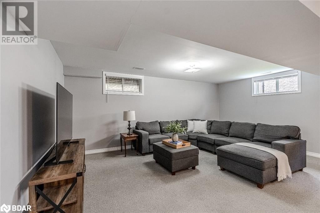 55 DONLANDS COURT Image 15