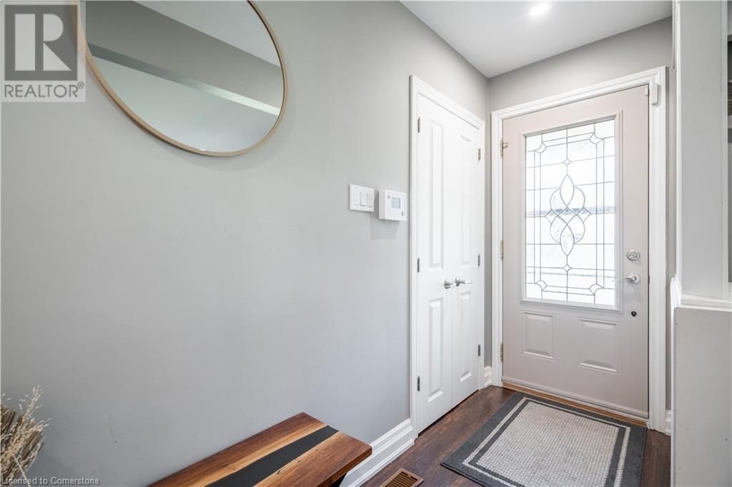 12 SOUTHMEADOW COURT Image 3