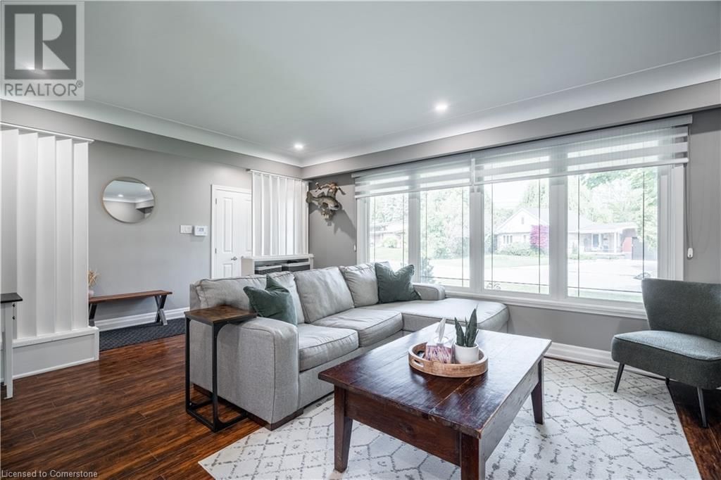 12 SOUTHMEADOW COURT Image 8