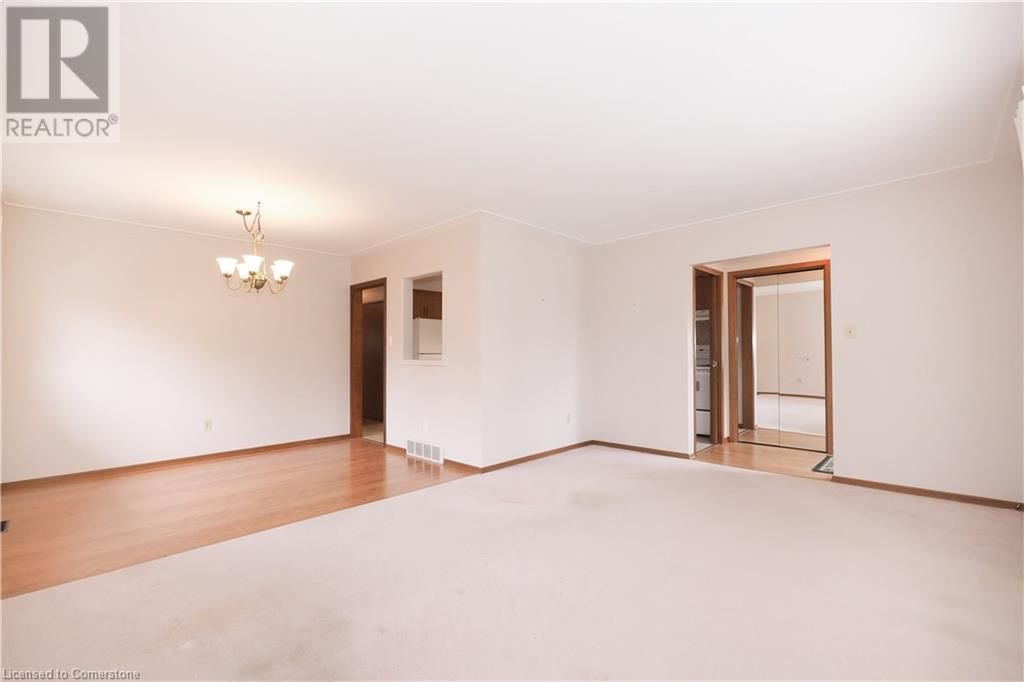 39 MUSKOKA DRIVE Image 10