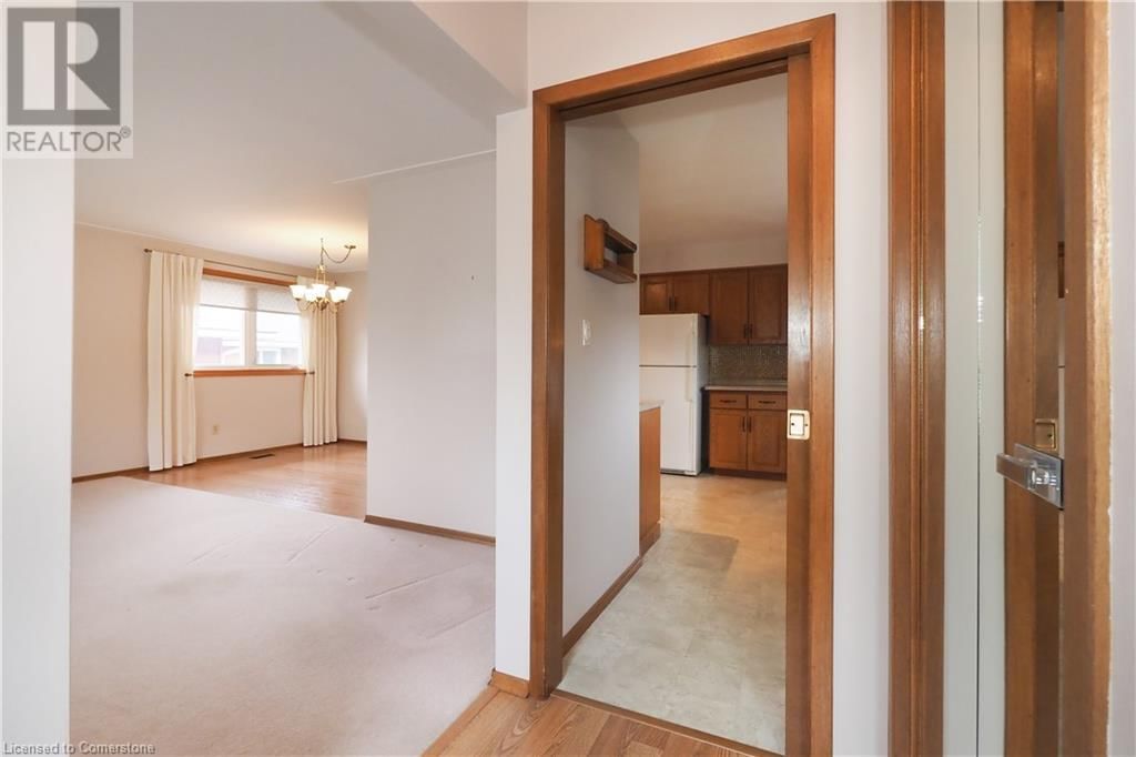 39 MUSKOKA DRIVE Image 7
