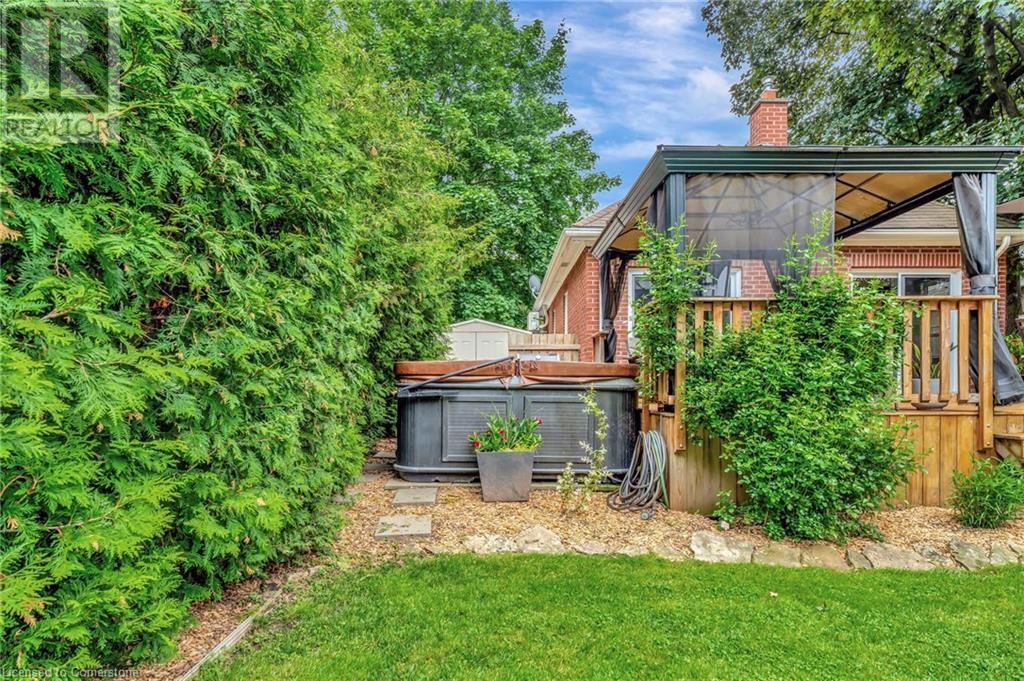 199 DUNDAS LANE Image 28