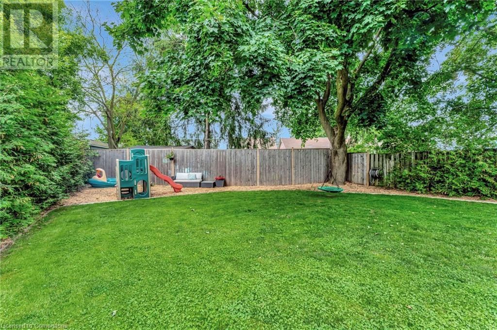 199 DUNDAS LANE Image 32