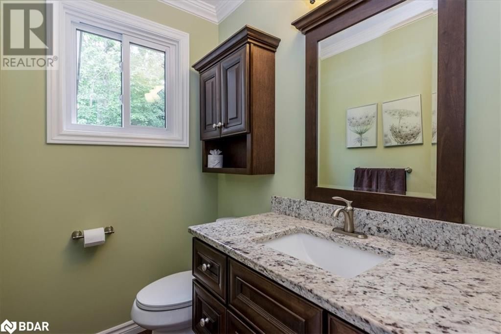 8 BETHUNE PLACE Image 10