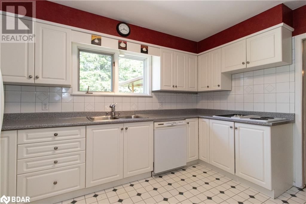 27 PAGET STREET Image 13