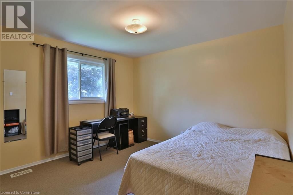 95 JACOB STREET EAST Image 22