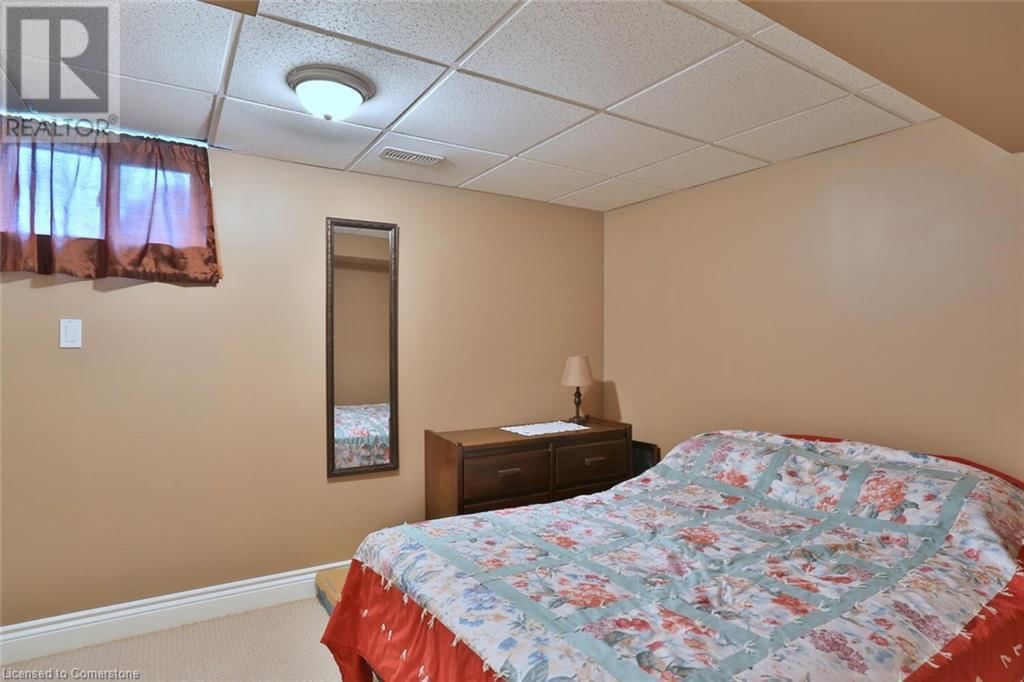 95 JACOB STREET EAST Image 32