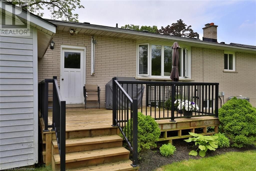 95 JACOB STREET EAST Image 36