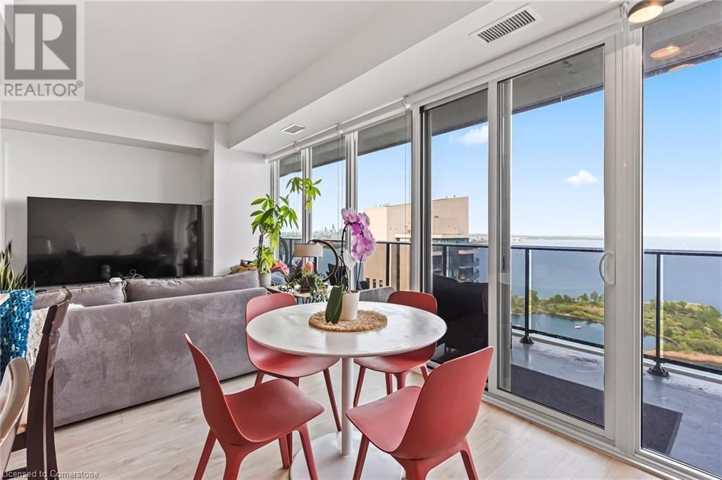 4005 - 70 ANNIE CRAIG DRIVE Image 12