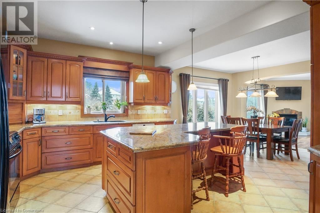 827 BIRCHMOUNT DRIVE Image 13