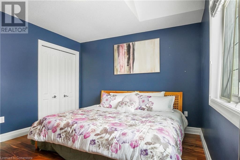 827 BIRCHMOUNT DRIVE Image 32