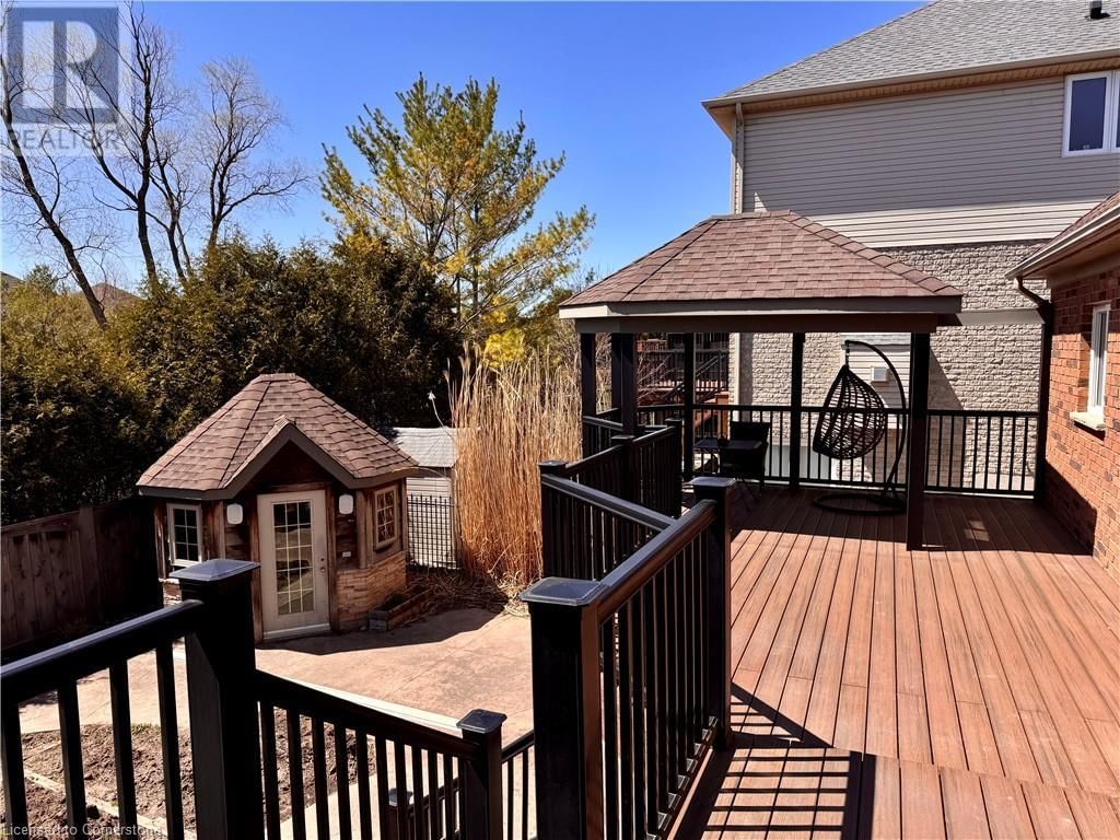 827 BIRCHMOUNT DRIVE Image 45