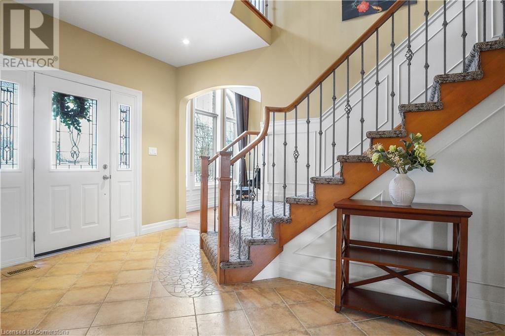 827 BIRCHMOUNT DRIVE Image 6