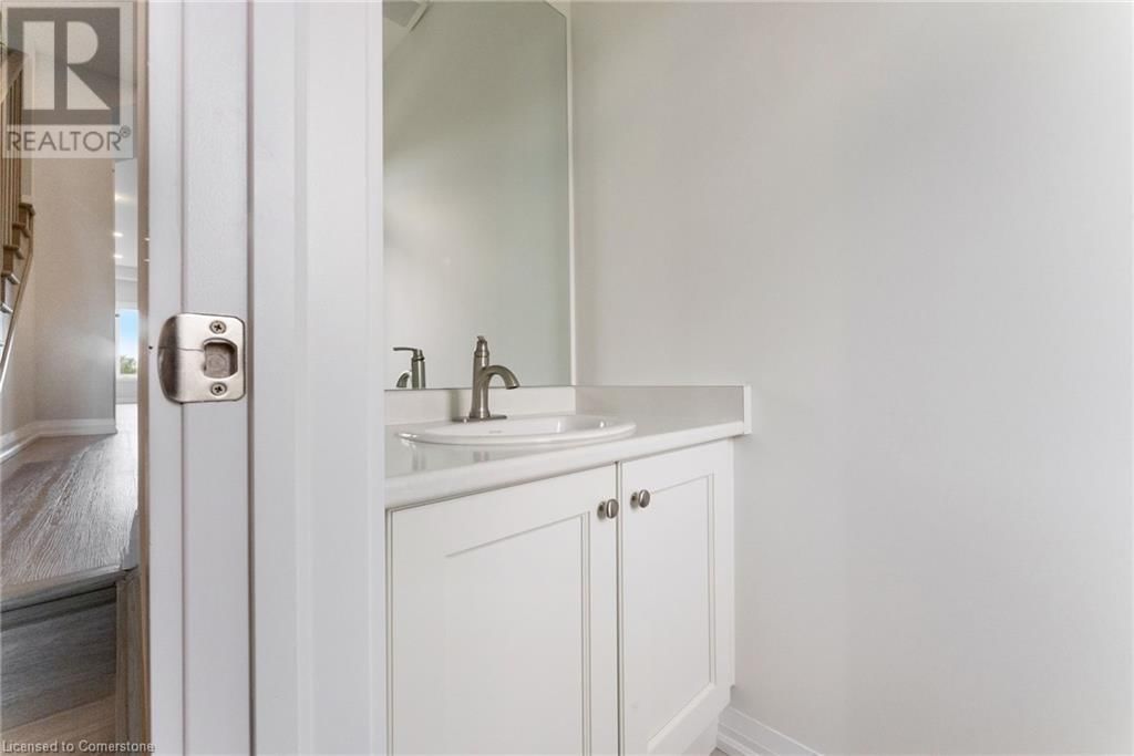 138 LORMONT BOULEVARD Image 12