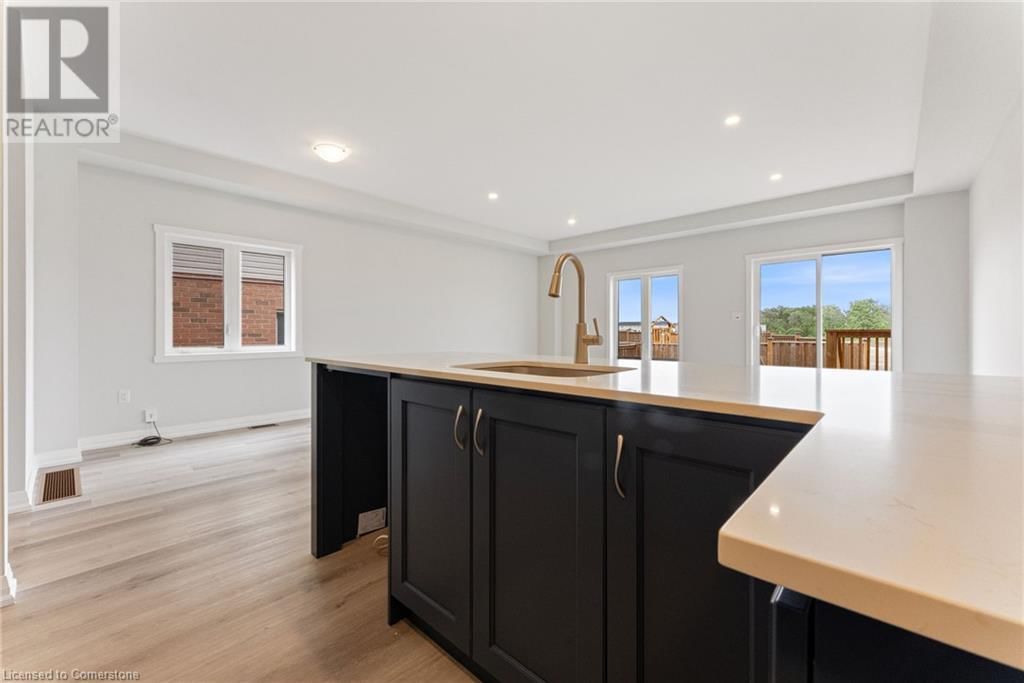 138 LORMONT BOULEVARD Image 14