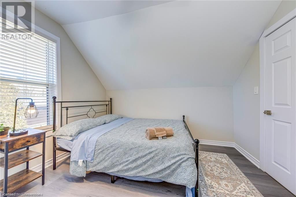 3590 LAKESHORE ROAD Image 36