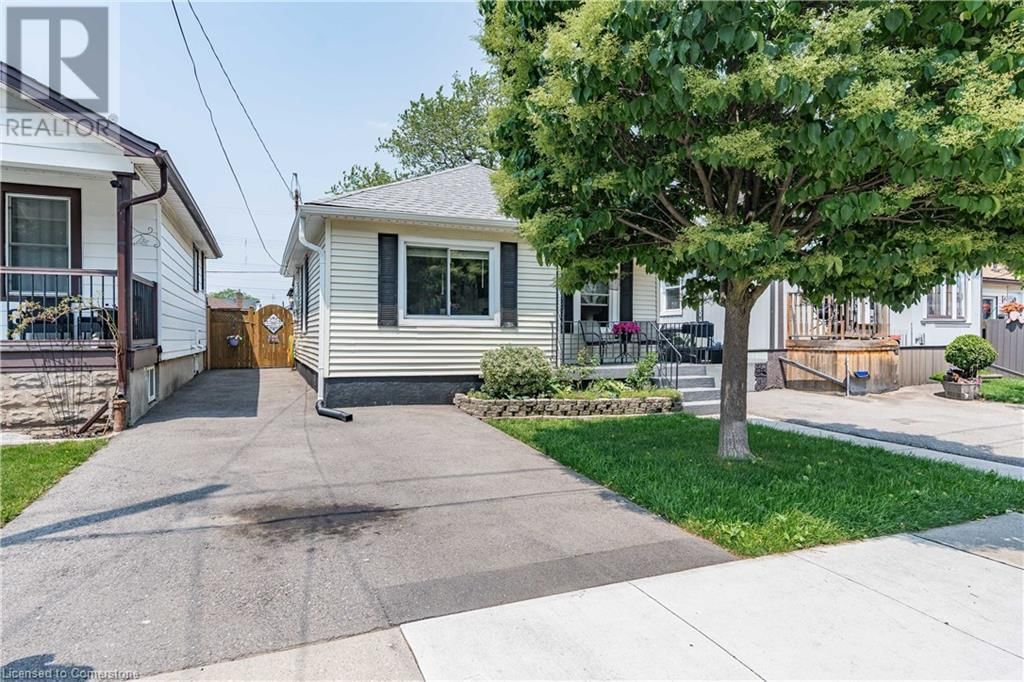 235 TOLTON AVENUE Image 3