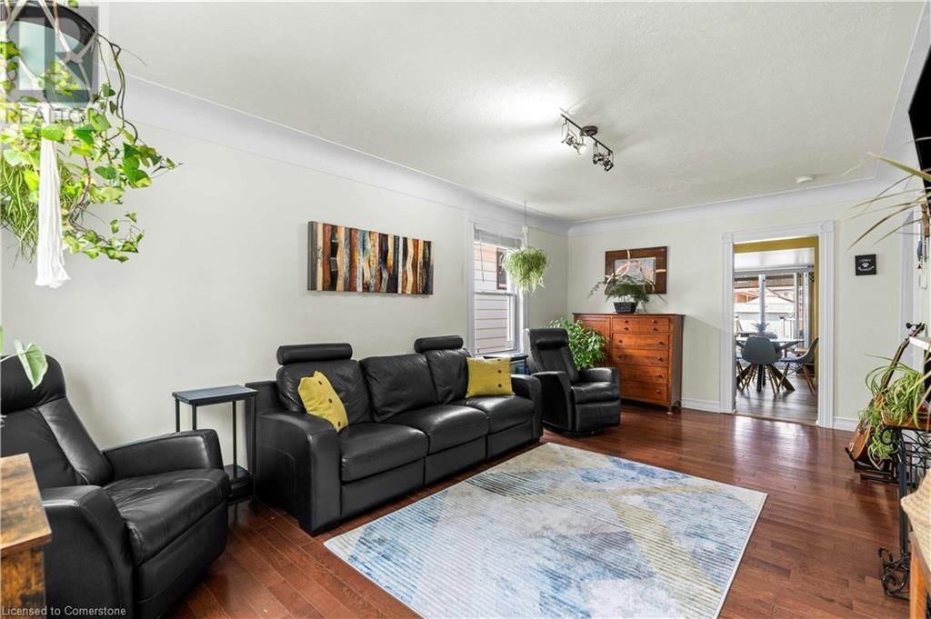 235 TOLTON AVENUE Image 7