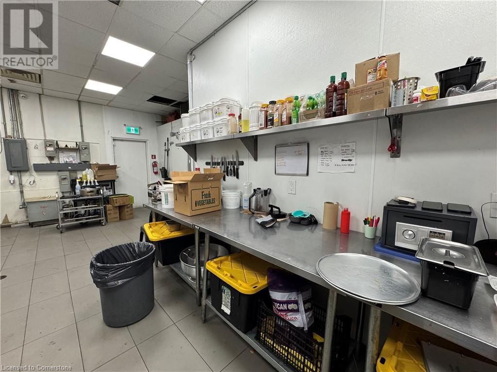3 - 1030 ADELAIDE STREET NORTH Image 6