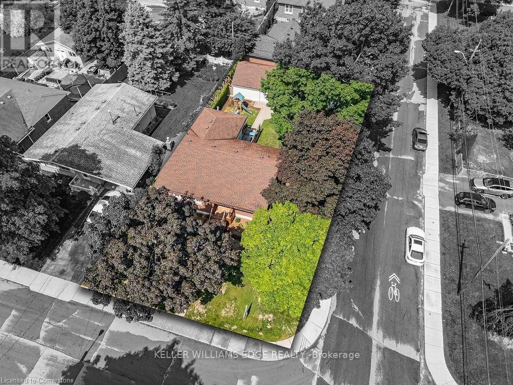 2 WEST 22ND STREET Image 1