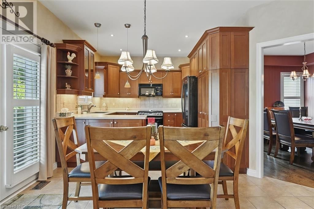 2939 DARIEN ROAD Image 13