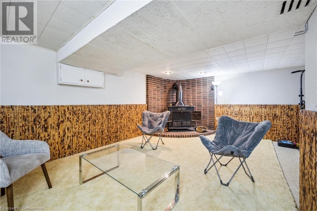 22 - 28 UNDERHILL CRESCENT Image 24