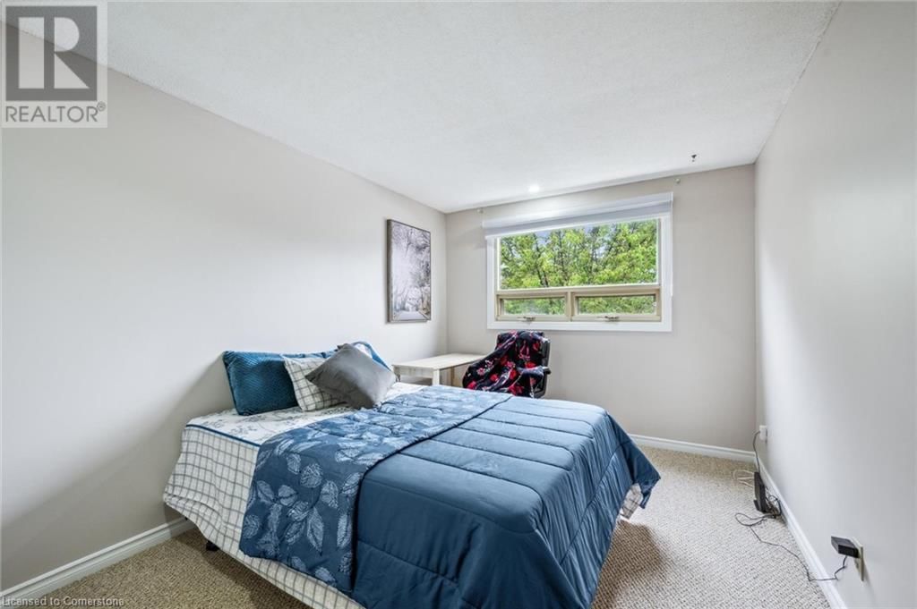 22 - 28 UNDERHILL CRESCENT Image 28