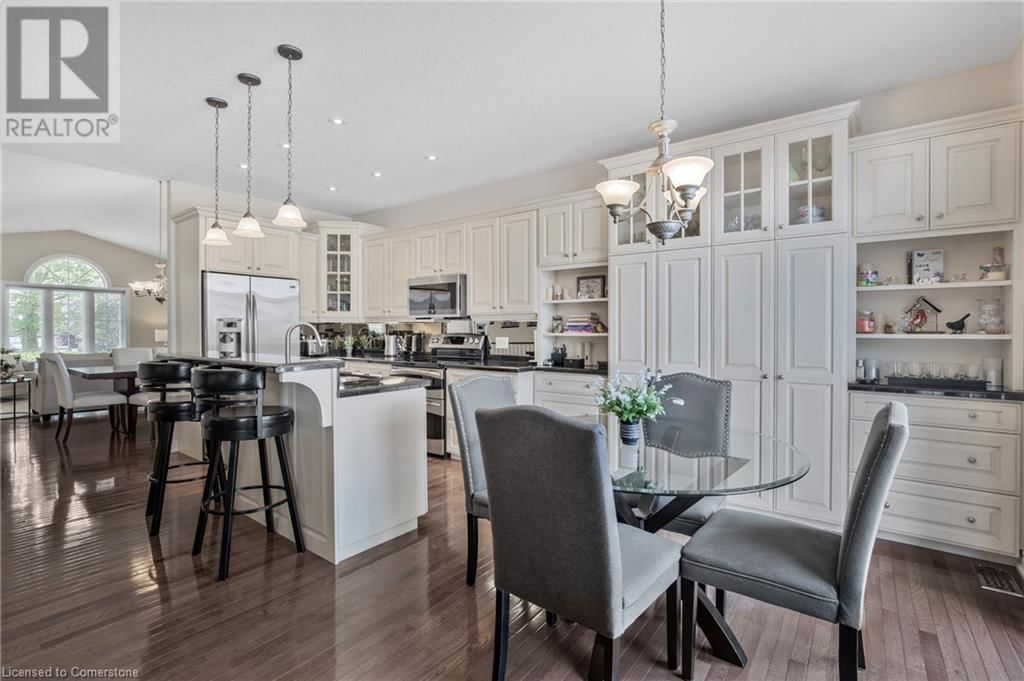 14 MAPLEVIEW DRIVE Image 23