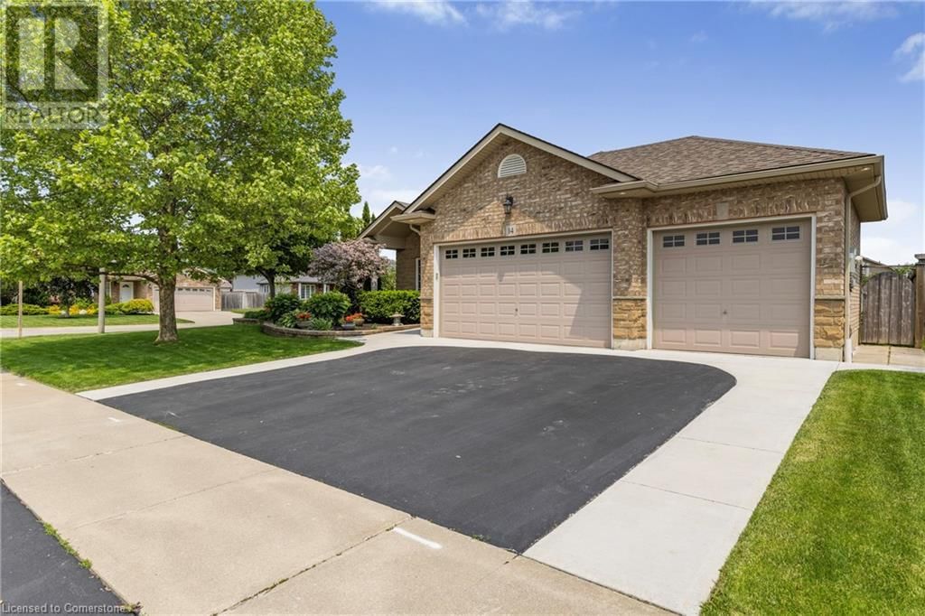 14 MAPLEVIEW DRIVE Image 4