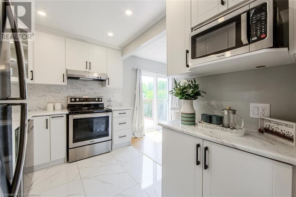 689 MACYOUNG DRIVE Image 17