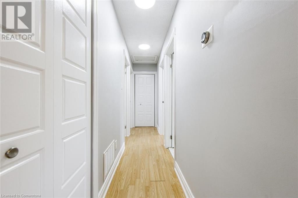 689 MACYOUNG DRIVE Image 18