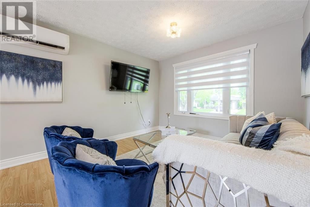 689 MACYOUNG DRIVE Image 4