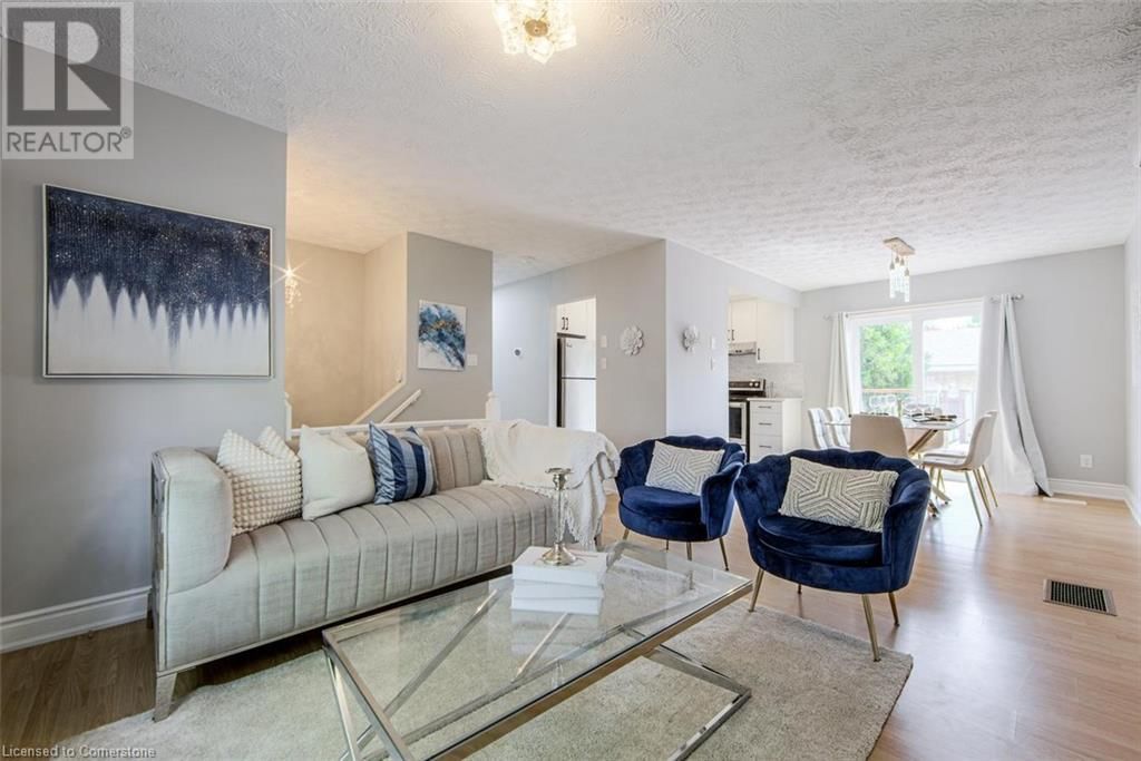 689 MACYOUNG DRIVE Image 7