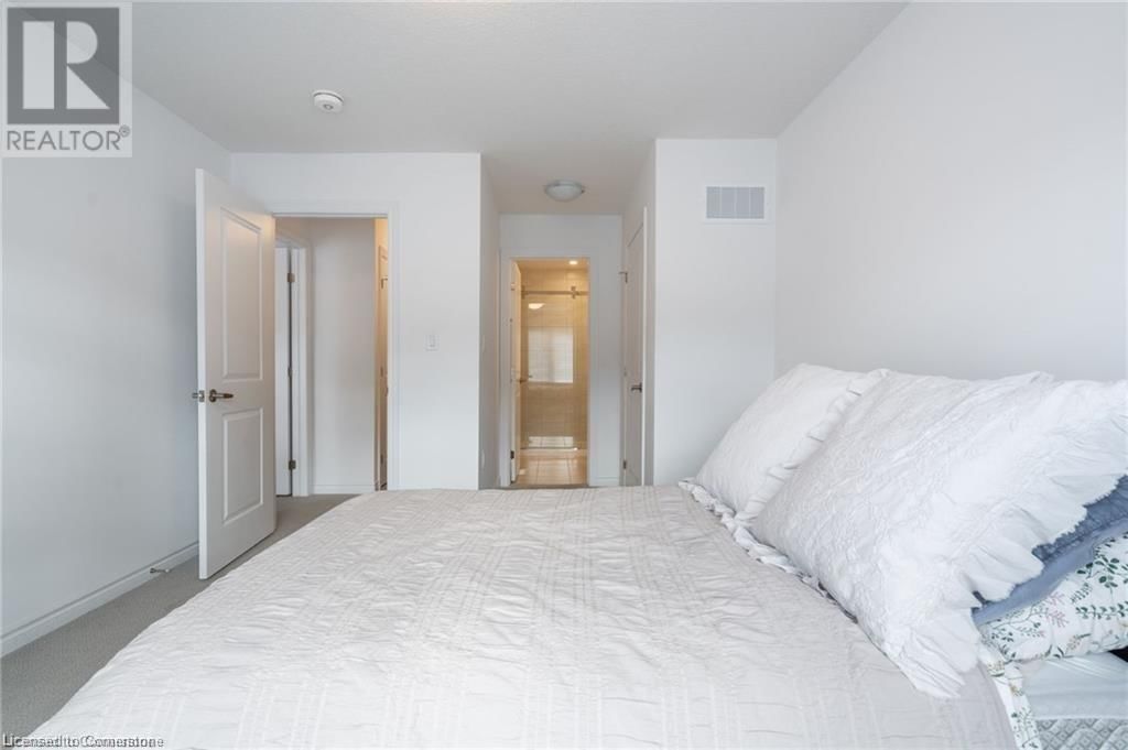 136 - 61 SOHO STREET Image 33