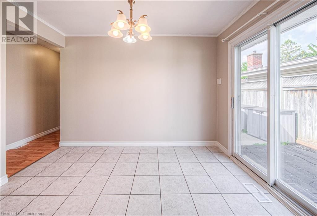119 KINGSWOOD DRIVE Image 15