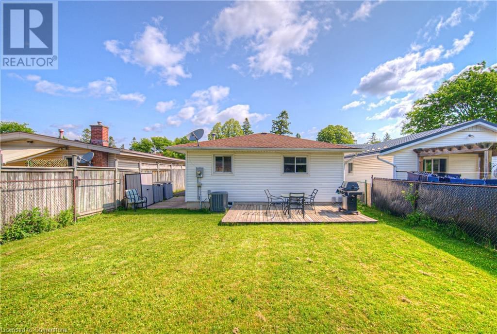 119 KINGSWOOD DRIVE Image 23