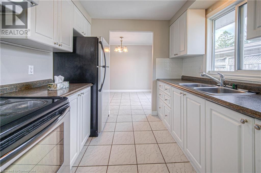 119 KINGSWOOD DRIVE Image 8