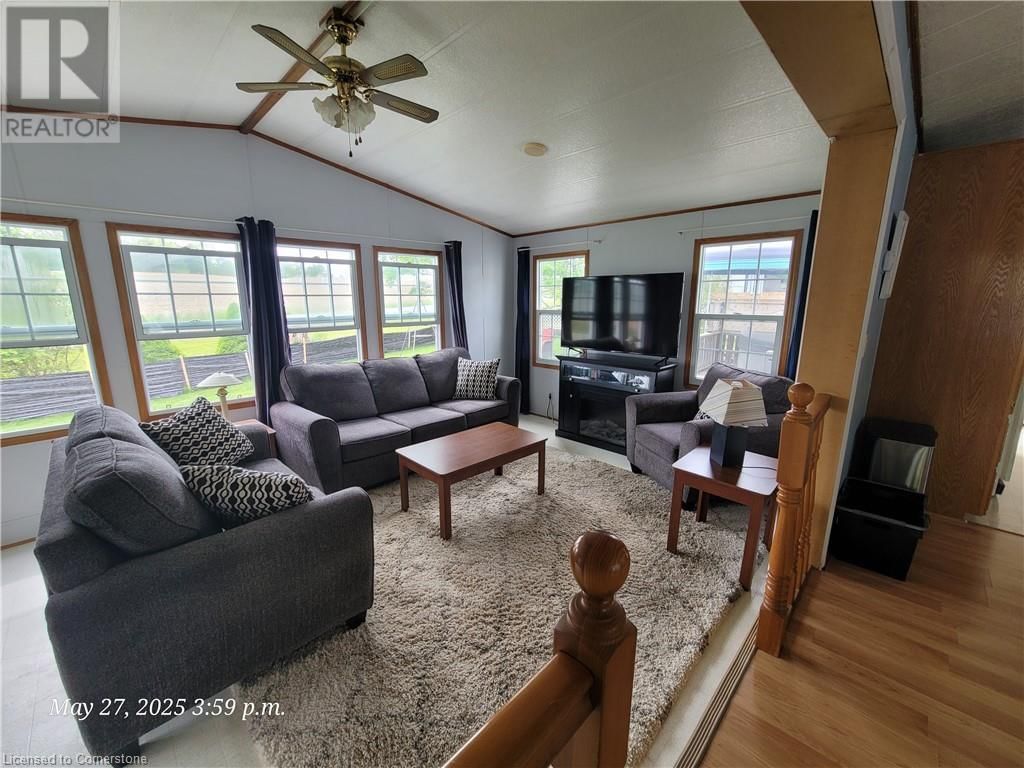 62 - 580 BEAVER CREEK ROAD Image 1