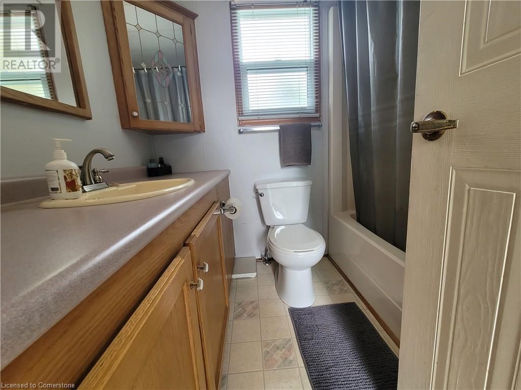 62 - 580 BEAVER CREEK ROAD Image 12