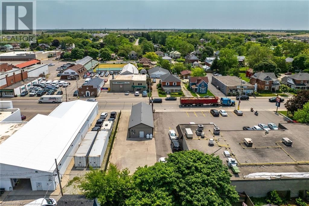 26 MAIN STREET SOUTH Image 37